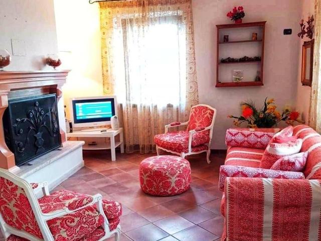Villa in vendita a Roccamonfina CE