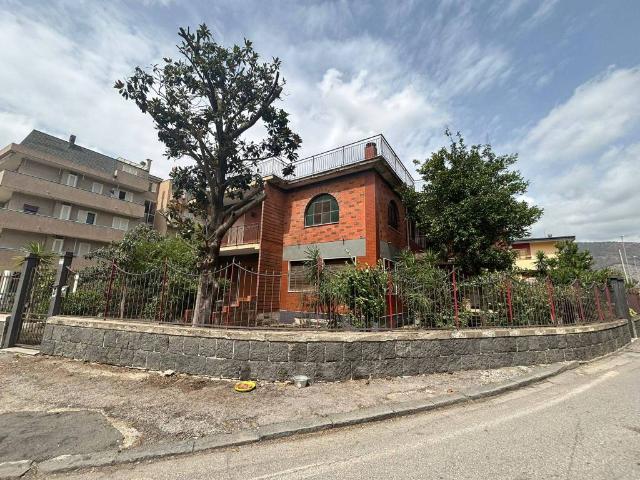 Villa in vendita a Roccapiemonte SA