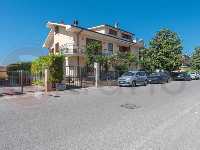 Villa in vendita a Roccasecca
