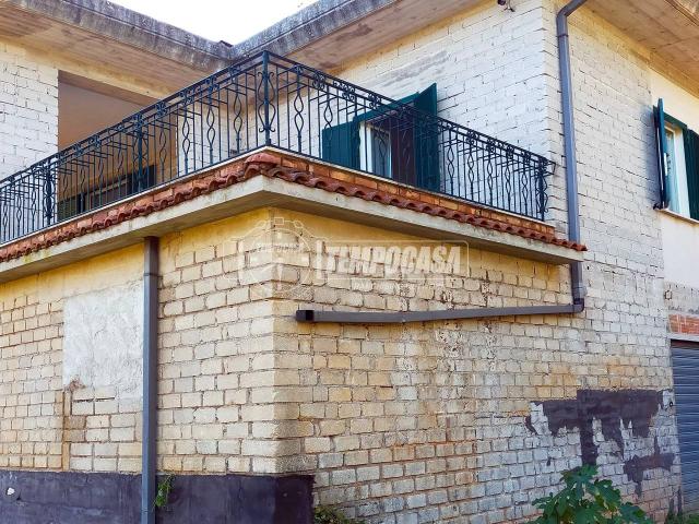 Villa in vendita a Roccasecca Dei Volsci