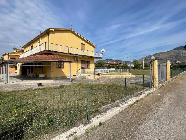 Villa in vendita a Roccasecca FR