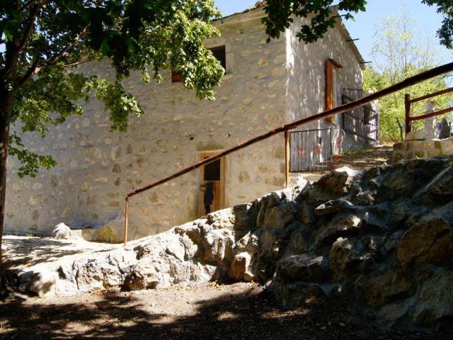 Villa in vendita a Roccasicura IS