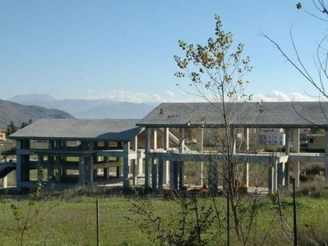 Villa in vendita a Rocchetta a Volturno IS