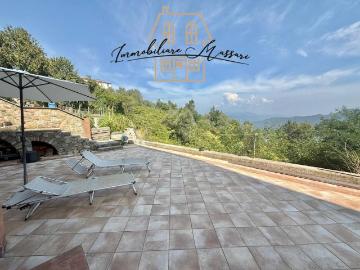 Villa in vendita a Rocchetta di Vara SP
