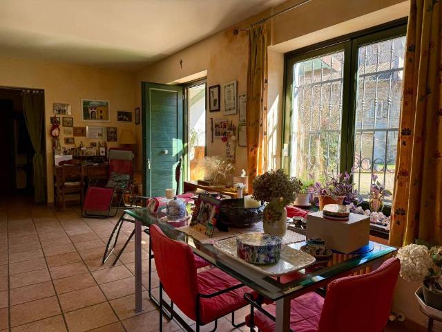 Villa in vendita a Rocchetta Ligure AL
