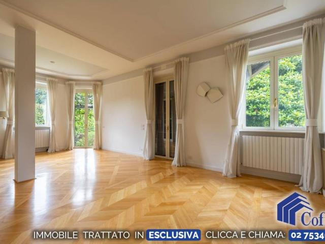 Villa in vendita a Rodano MI