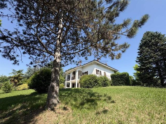 Villa in vendita a Roddi CN