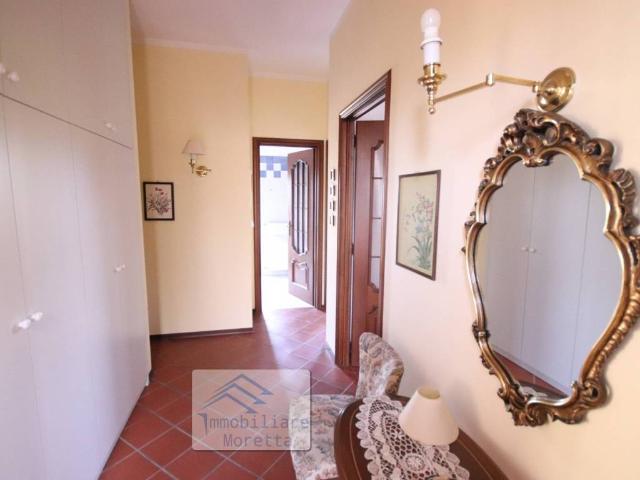 Villa in vendita a Rodello CN