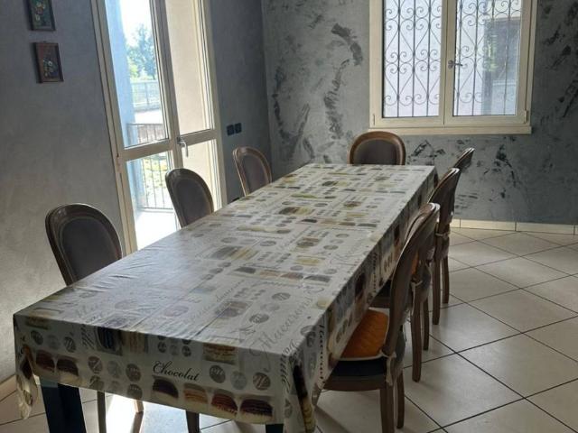 Villa in vendita a Rodigo MN