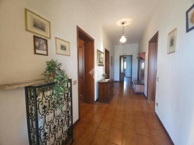 Villa in vendita a Rodigo MN