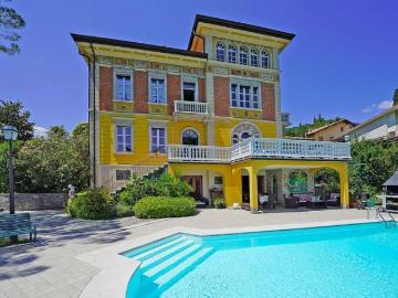 Villa in vendita a Roè Volciano BS