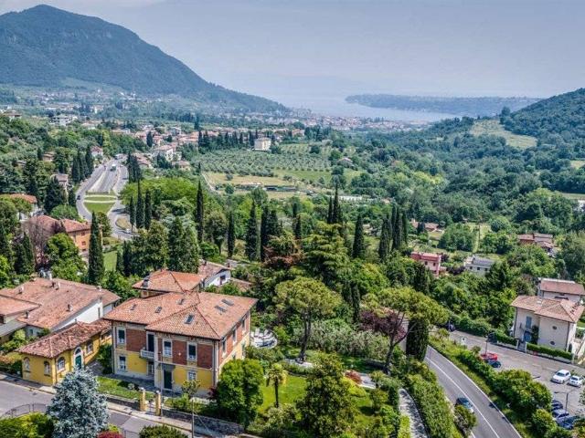 Villa in vendita a Roè Volciano BS