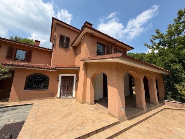 Villa in vendita a Roletto TO