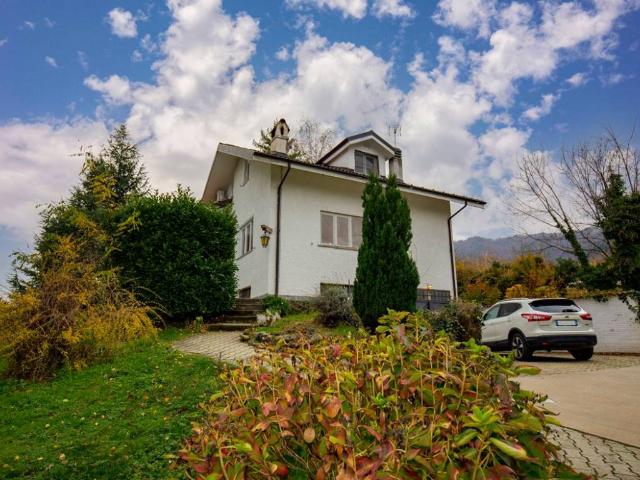 Villa in vendita a Roletto TO