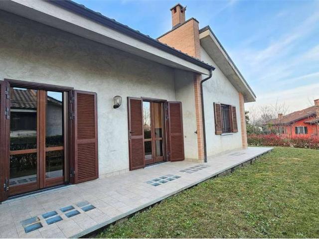 Villa in vendita a Roletto TO