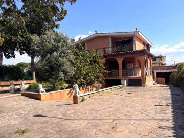 Villa in vendita a Roma