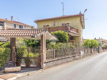 Villa in vendita a Roma