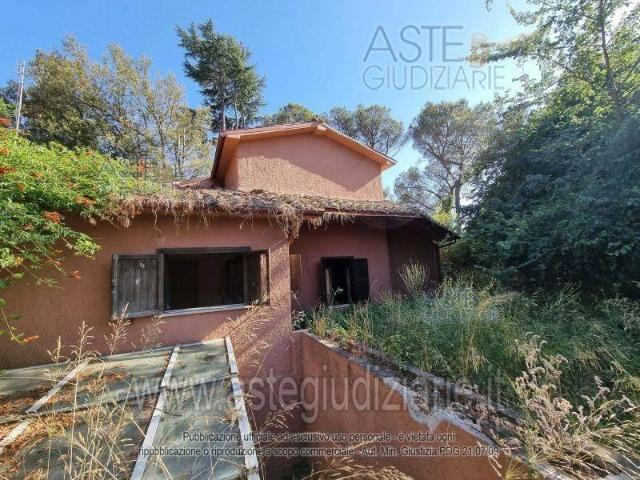 Villa in vendita a Roma