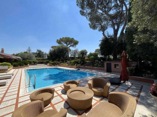 Villa in vendita a Roma