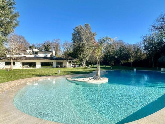 Villa in vendita a Roma