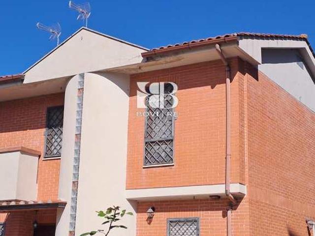 Villa in vendita a Roma