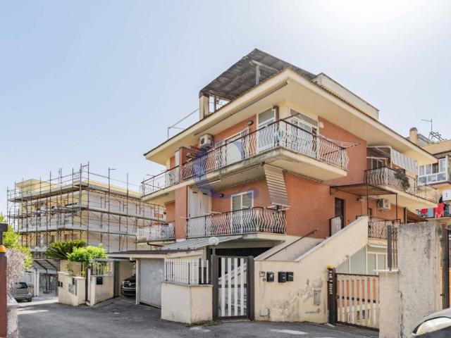 Villa in vendita a Roma RM