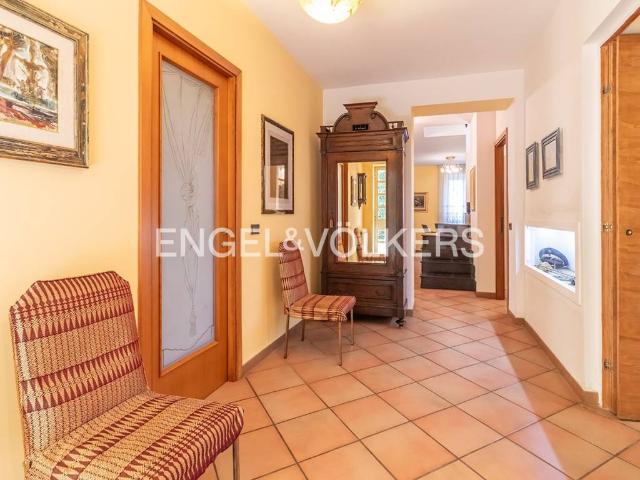Villa in vendita a Roma RM