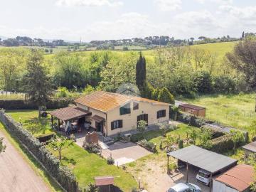 Villa in vendita a Roma RM