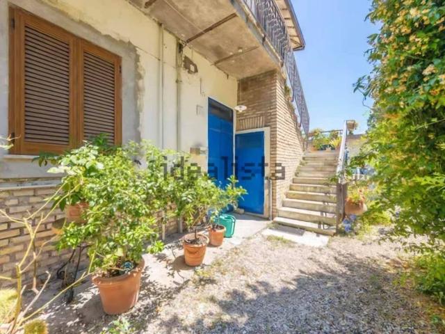 Villa in vendita a Roma RM