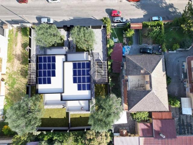 Villa in vendita a Roma RM
