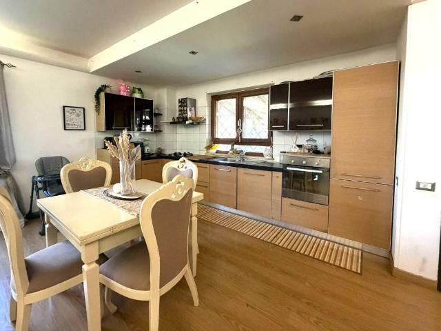Villa in vendita a Roma RM
