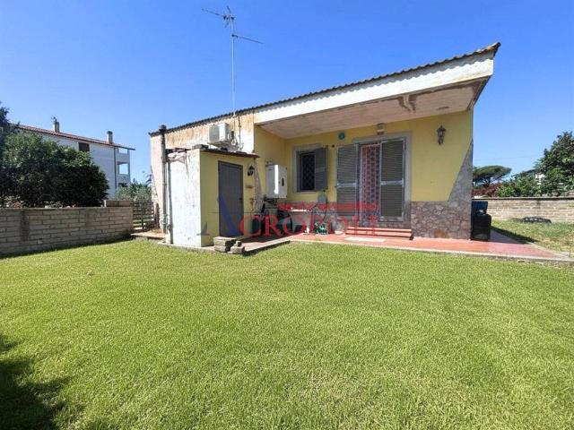 Villa in vendita a Roma RM