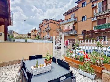 Villa in vendita a Roma RM