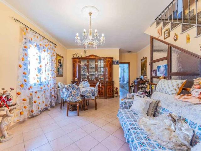 Villa in vendita a Roma RM