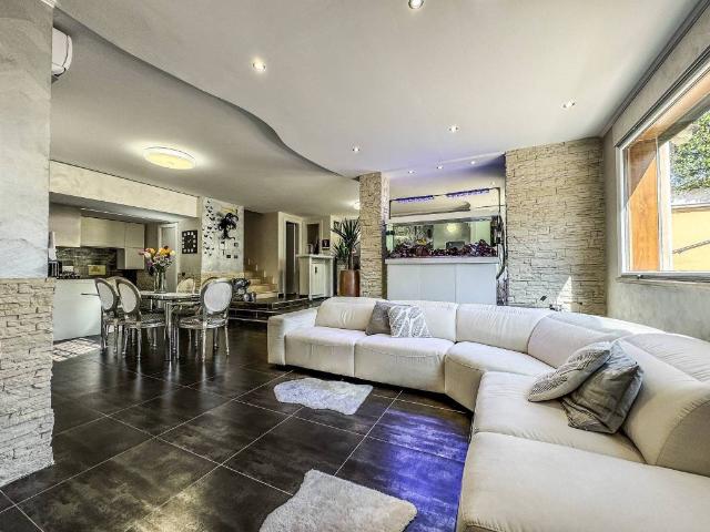 Villa in vendita a Roma RM