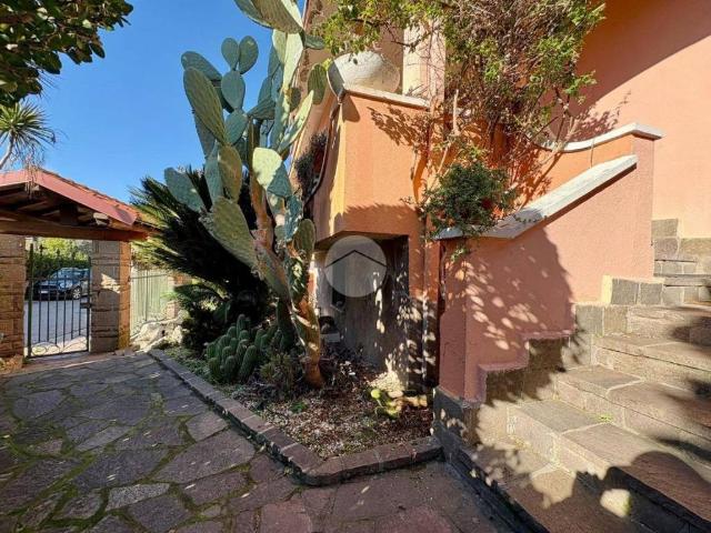 Villa in vendita a Roma RM
