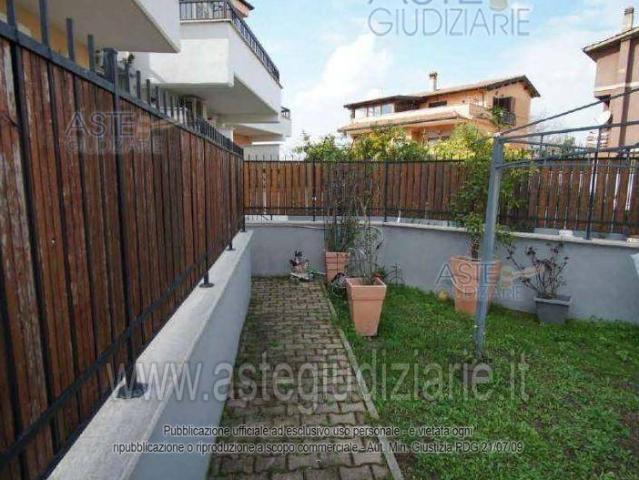 Villa in vendita a Roma RM