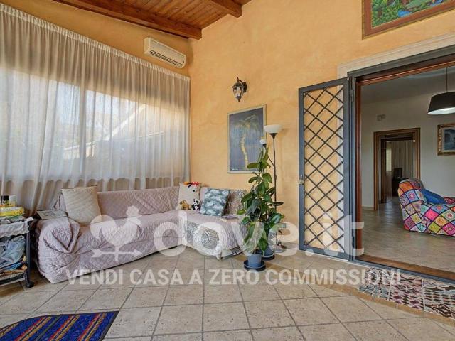 Villa in vendita a Roma RM