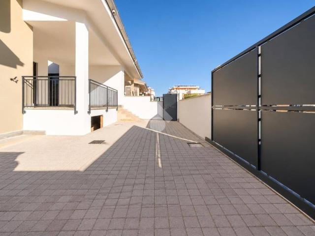 Villa in vendita a Roma RM