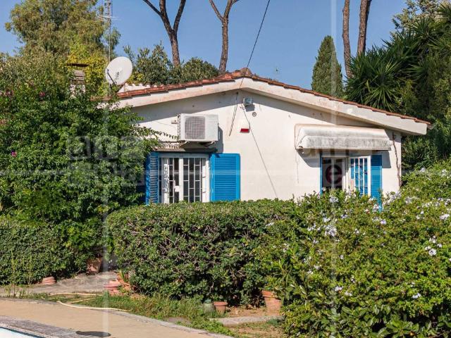 Villa in vendita a Roma RM