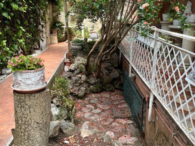 Villa in vendita a Roma RM