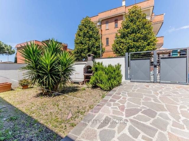 Villa in vendita a Roma RM