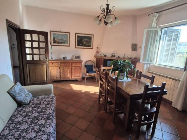 Villa in vendita a Roma RM