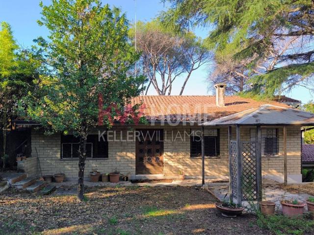 Villa in vendita a Roma RM