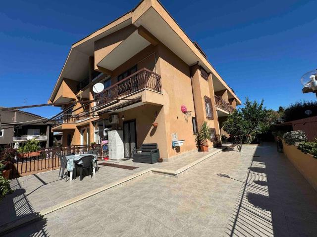 Villa in vendita a Roma RM
