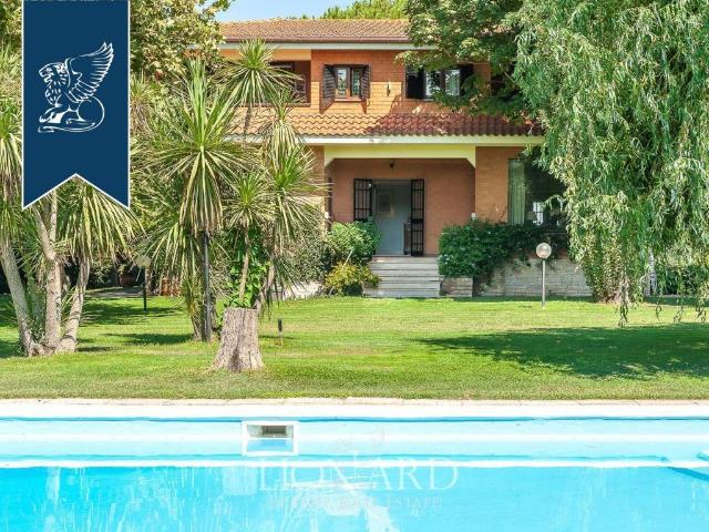Villa in vendita a Roma RM