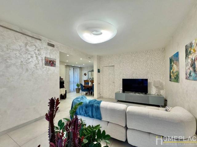 Villa in vendita a Roma RM