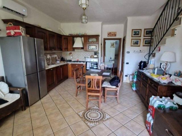 Villa in vendita a Roma RM