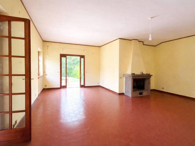 Villa in vendita a Roma RM