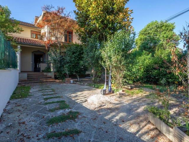 Villa in vendita a Roma RM